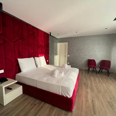 Leon - Front Shëngjin