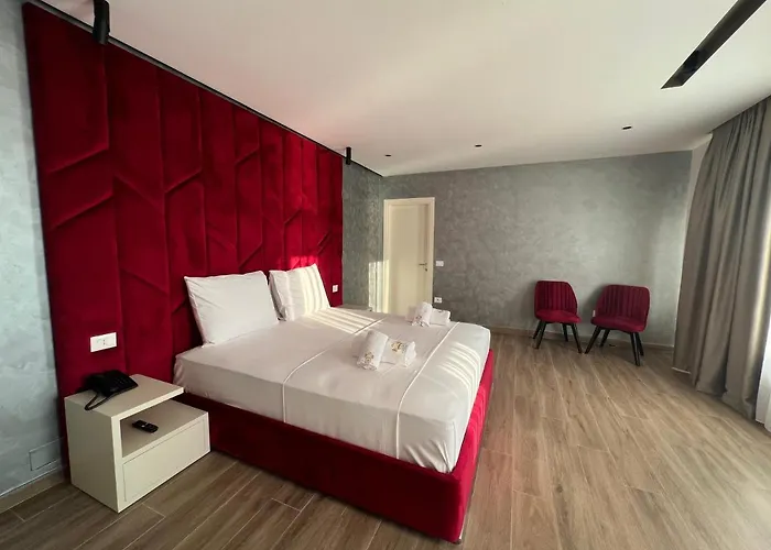 Leon - Front Shëngjin