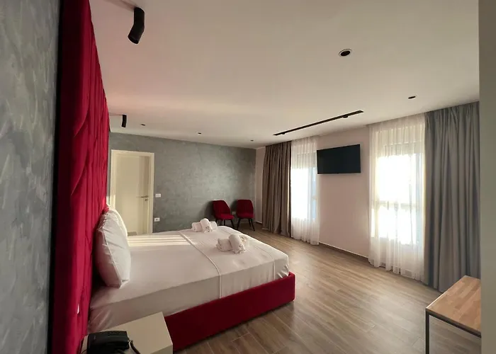 Hotel Leon - Front Shengjin (Lezhe)