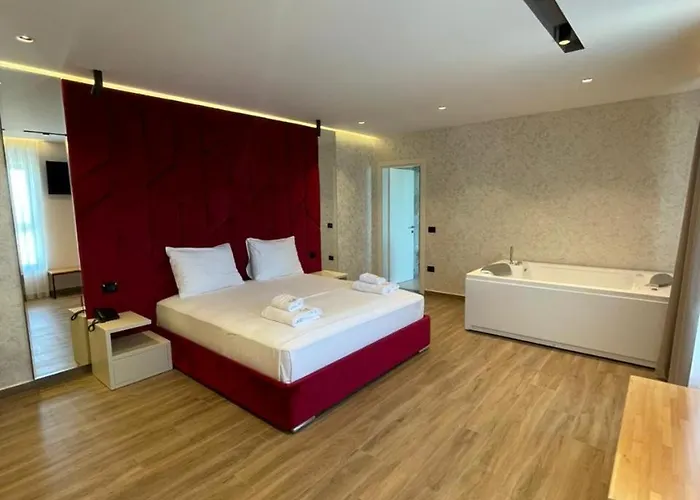 Leon - Front Shengjin (Lezhe)